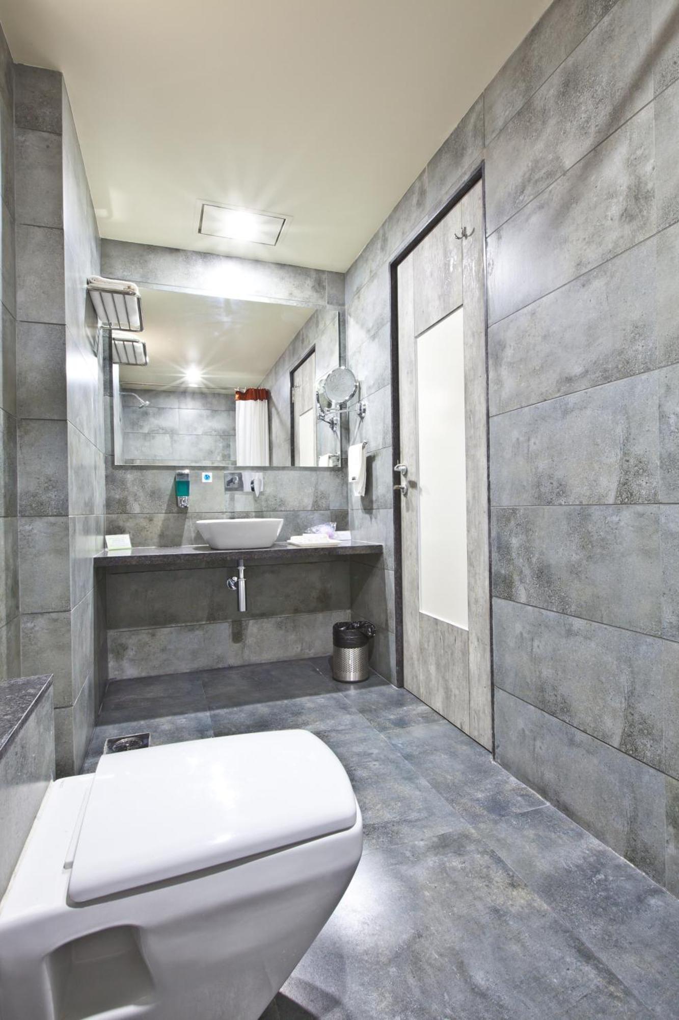 Hotel Sifat International Сурат Экстерьер фото